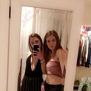 Meet your Posher, Ella